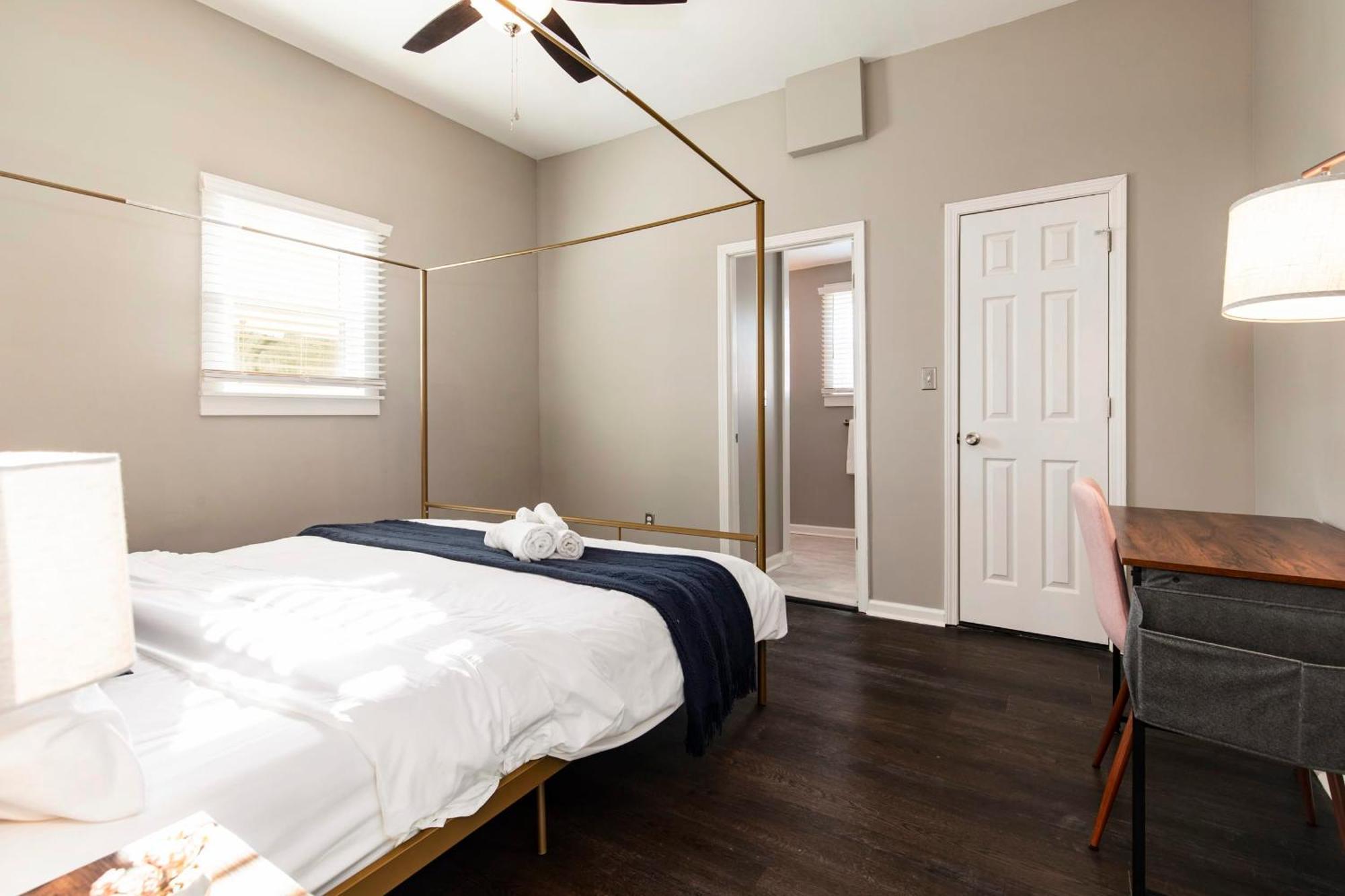 Historic Cozysuites 4br 2ba With A Modern Touch * Louisville